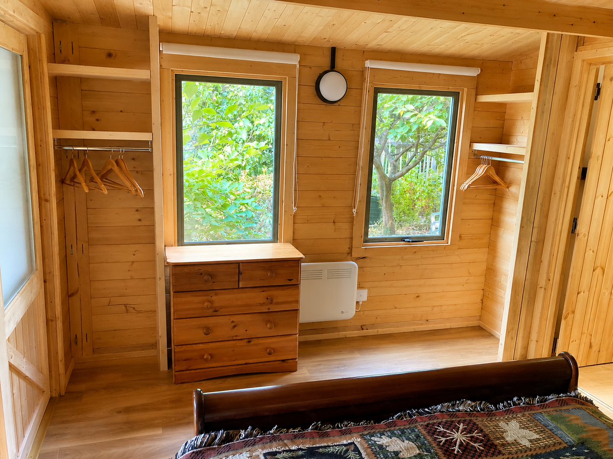 Holly Lodge accommodation image 6